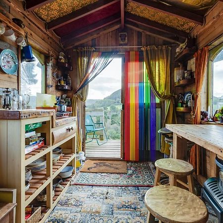 2 X Double Bed Glamping Wagon In Dalby Forest Scarborough Exterior photo